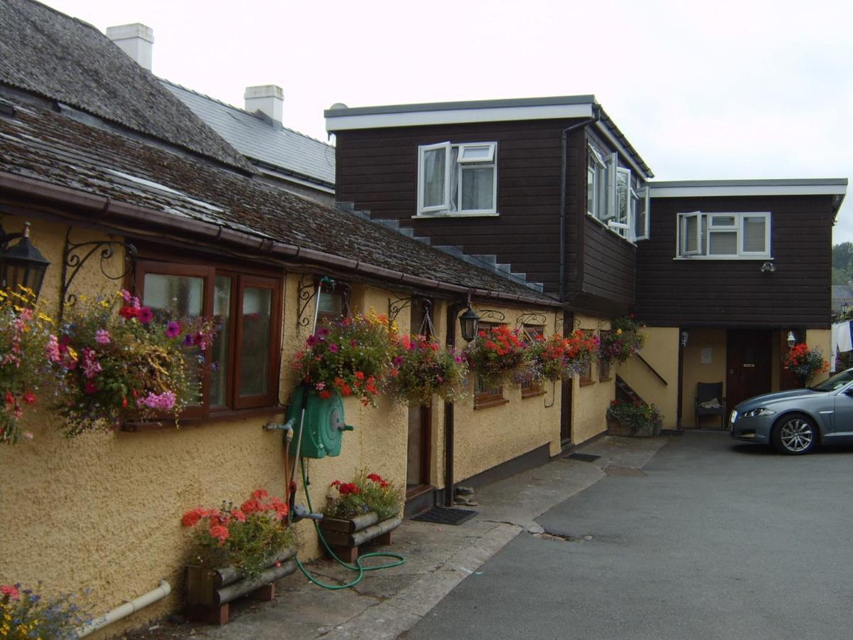 Borderers Inn Μπρέκον Εξωτερικό φωτογραφία